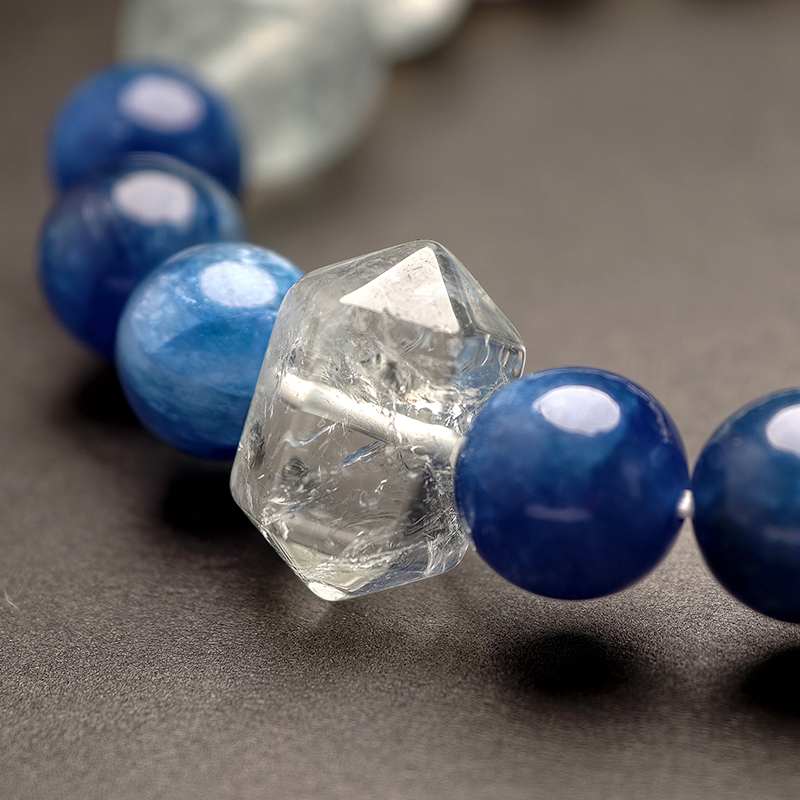 The Flowing Wood – Prehnite & Blue Kyanite Gemstone Bracelet - Image 6